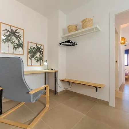 Beach, Pool & Balcony - Simplytarifa Apartamento